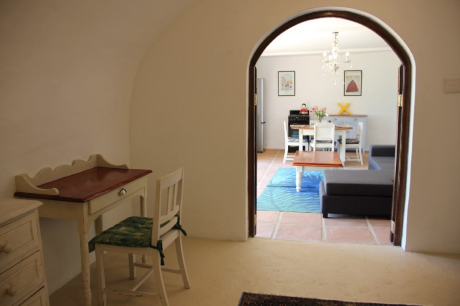 To Let 2 Bedroom Property for Rent in Rome Glen Western Cape